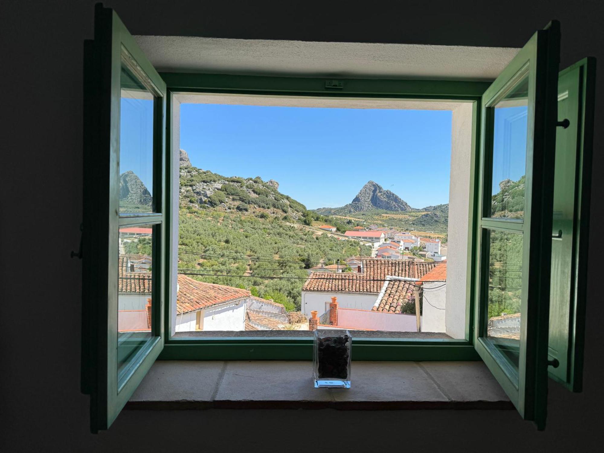 Vila Casa Leon Montejaque Exteriér fotografie